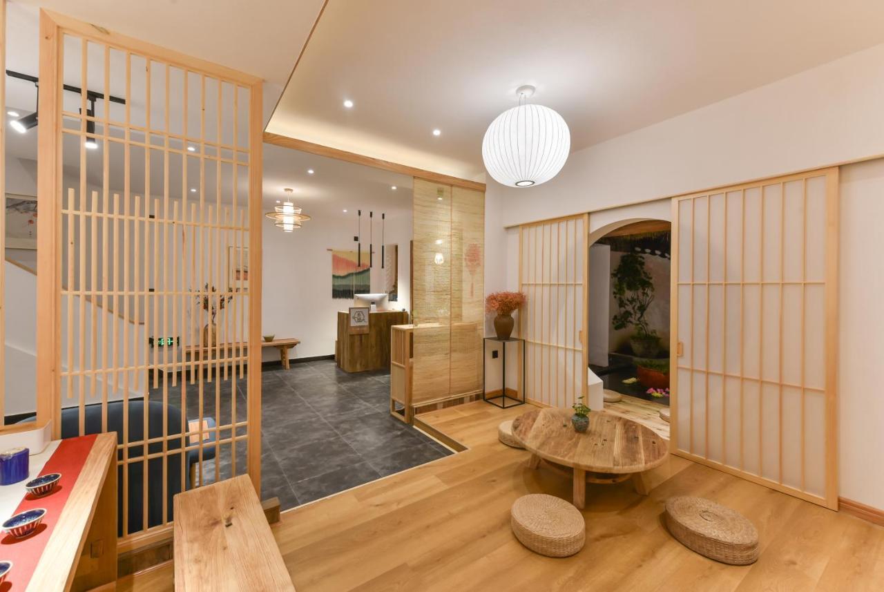Yifangyan - Tingyuan Qingshe Hostel Фэнхуан Экстерьер фото